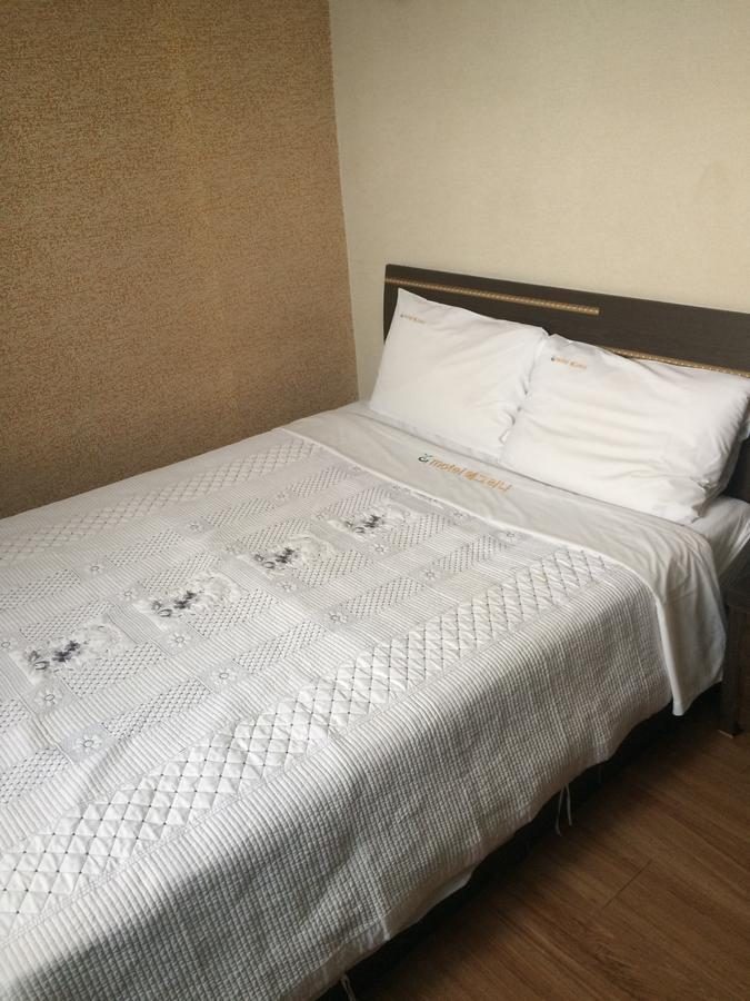 Yegrina Motel Nonsan Exteriör bild